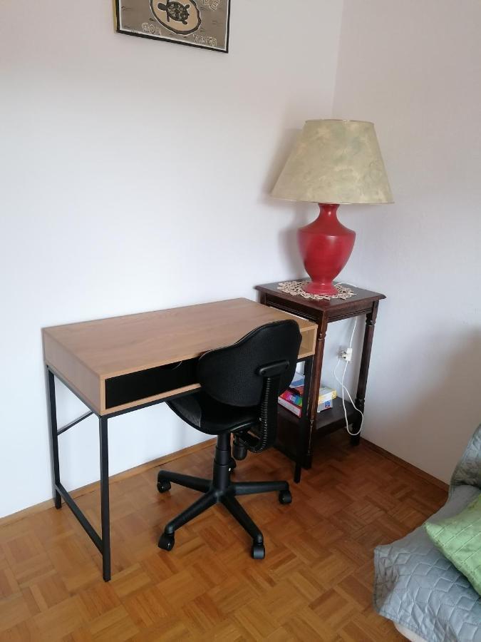 פוסטוינה Apartmaji Karbic מראה חיצוני תמונה